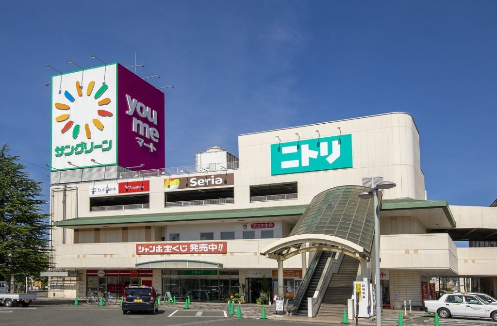 外観(正面玄関側)